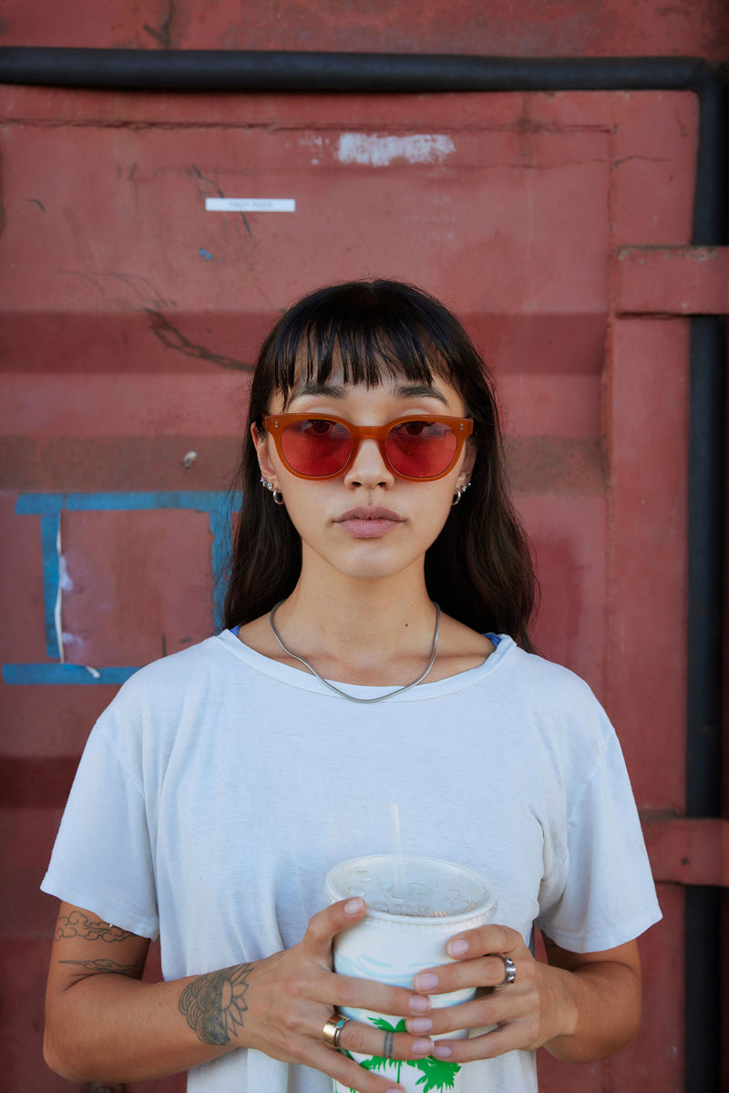 MŌNO x Hula Sunglasses Caramel