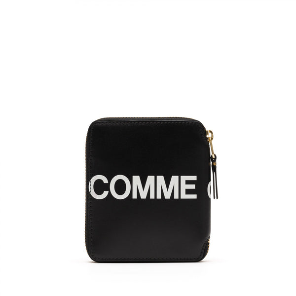 Huge Logo Zipper Wallet